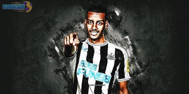 Alexander Isak đang là tiền đạo đáng chú ý bậc nhất châu Âu